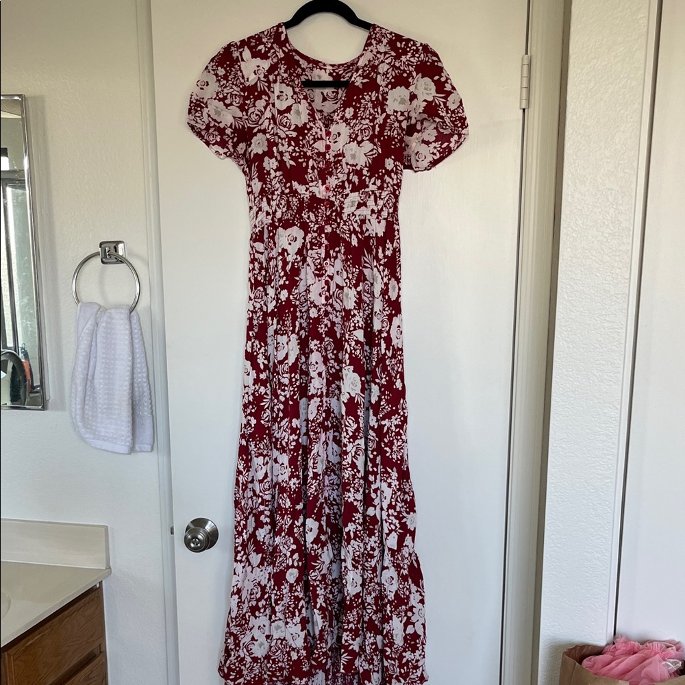 SHEIN Red and White Floral Maxi Dress